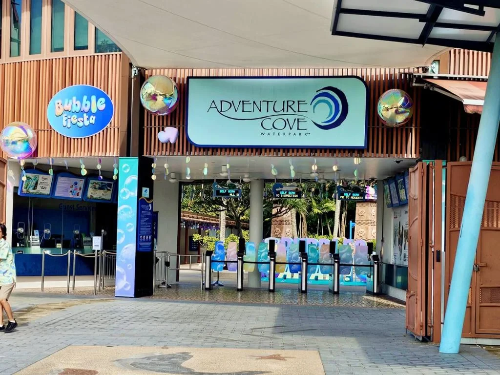 Adventure Cove Waterpark – Ticket - Photo 4