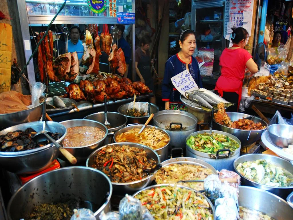 Bangkok's Canal Tour: A Longtail Boat Adventure – Private Tour - Photo 5