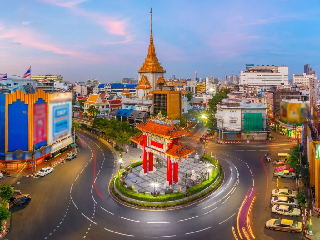 Bangkok's Canal Tour: A Longtail Boat Adventure – Private Tour - Photo 9