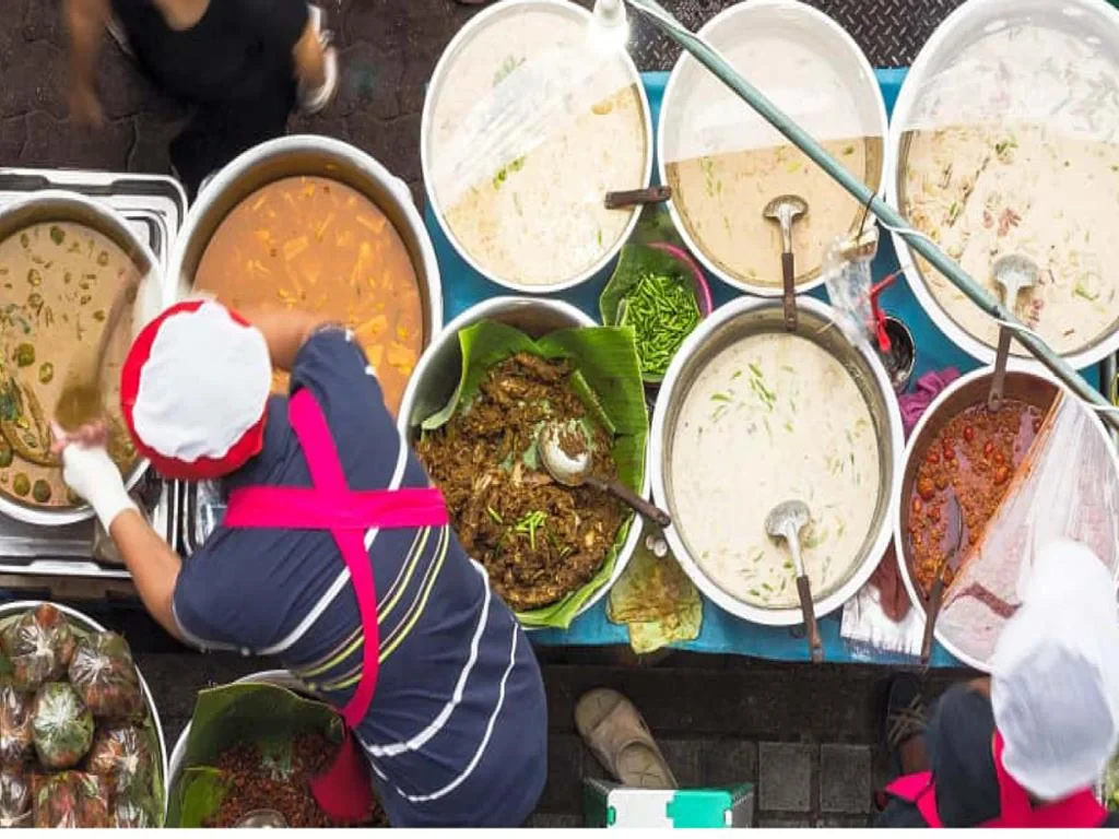 Discover Chiang Mai Michelin Food - Walking Tour - Photo 3