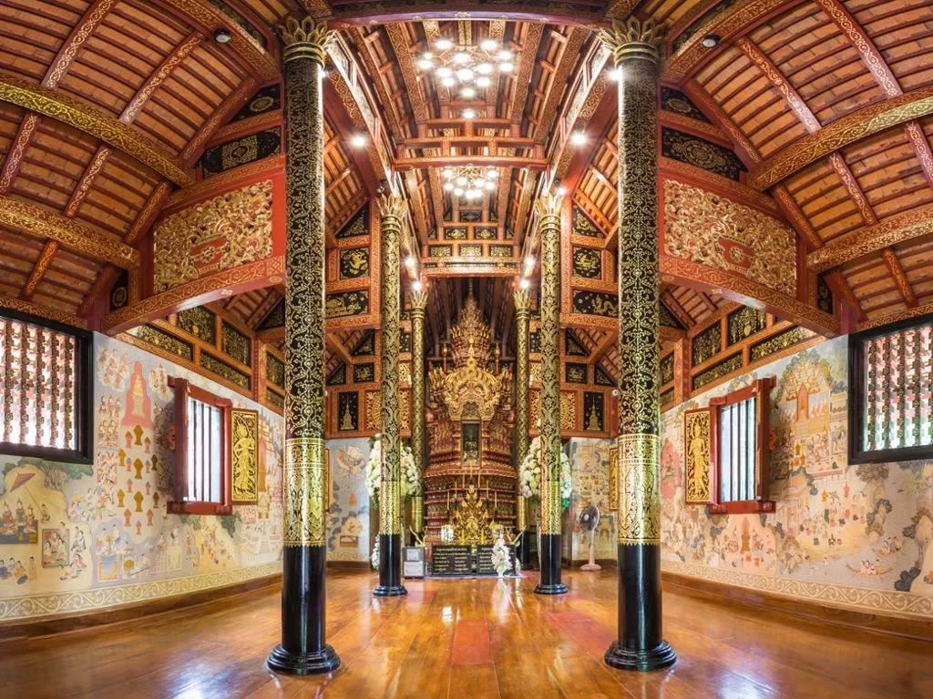 Discover Chiang Rai Temples: White Temple, Blue Temple and More - Small Group Tour  - Photo 2