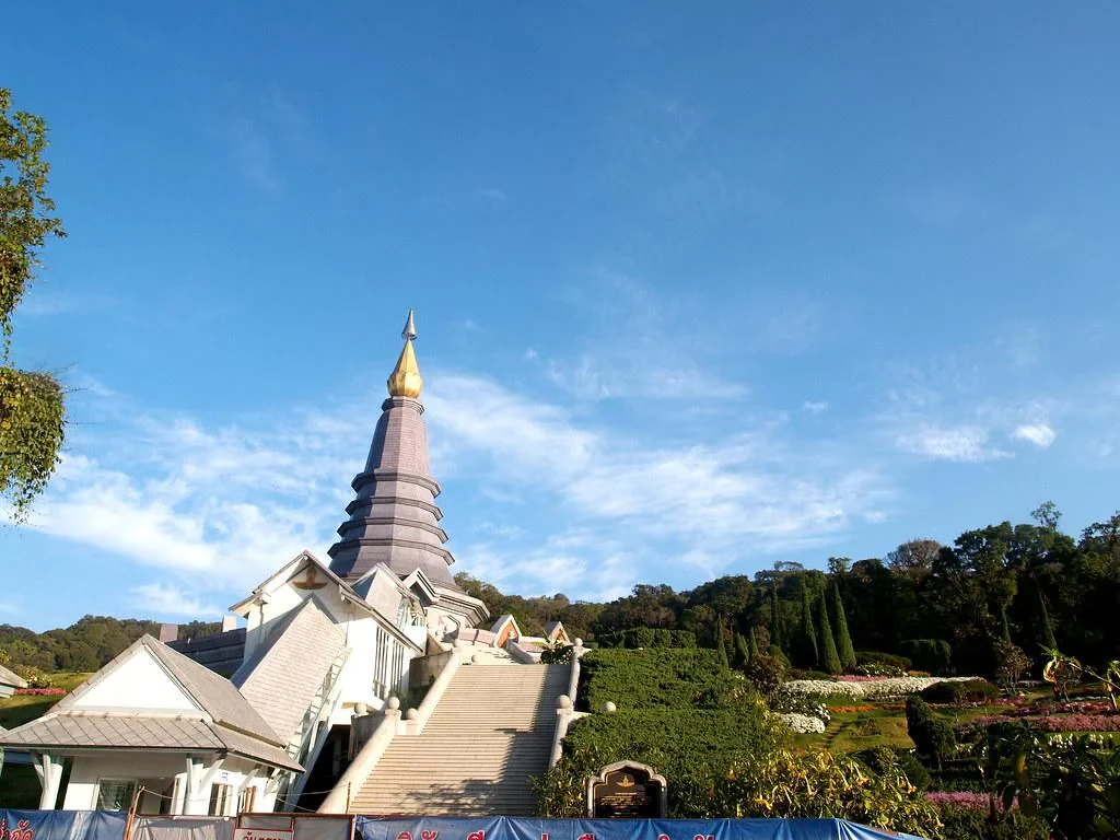 Doi Inthanon and Karen Hill Tribe Excursion - Photo 2