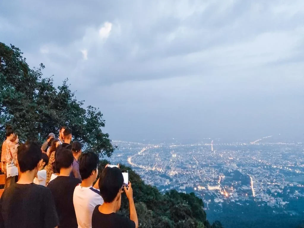 Explore Doi Suthep and Wat Pha Lat Temples with a Michelin Food Experience - Half Day Private Tour - Photo 5