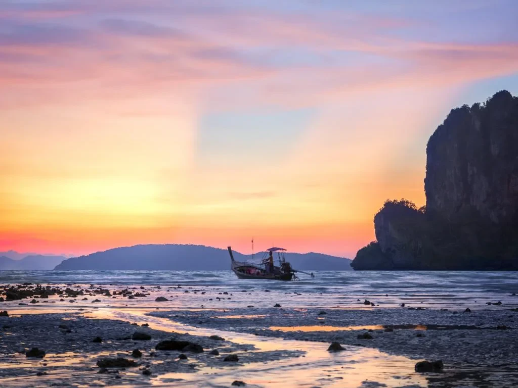 Explore - Railay Island Sunset with Plankton Point by Long tail boat - Photo 3