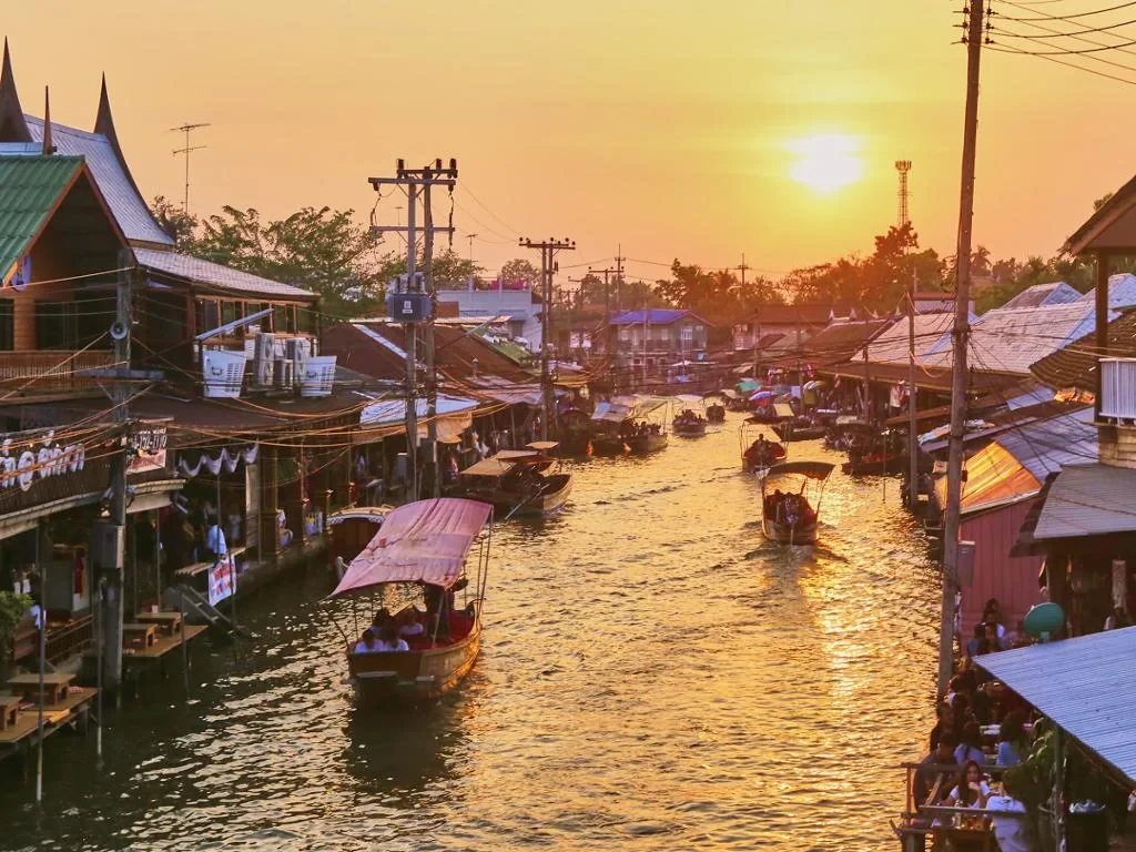 Explore the Amphawa Floating and Maeklong Railway Train Market - Full-Day Tour - Photo 7