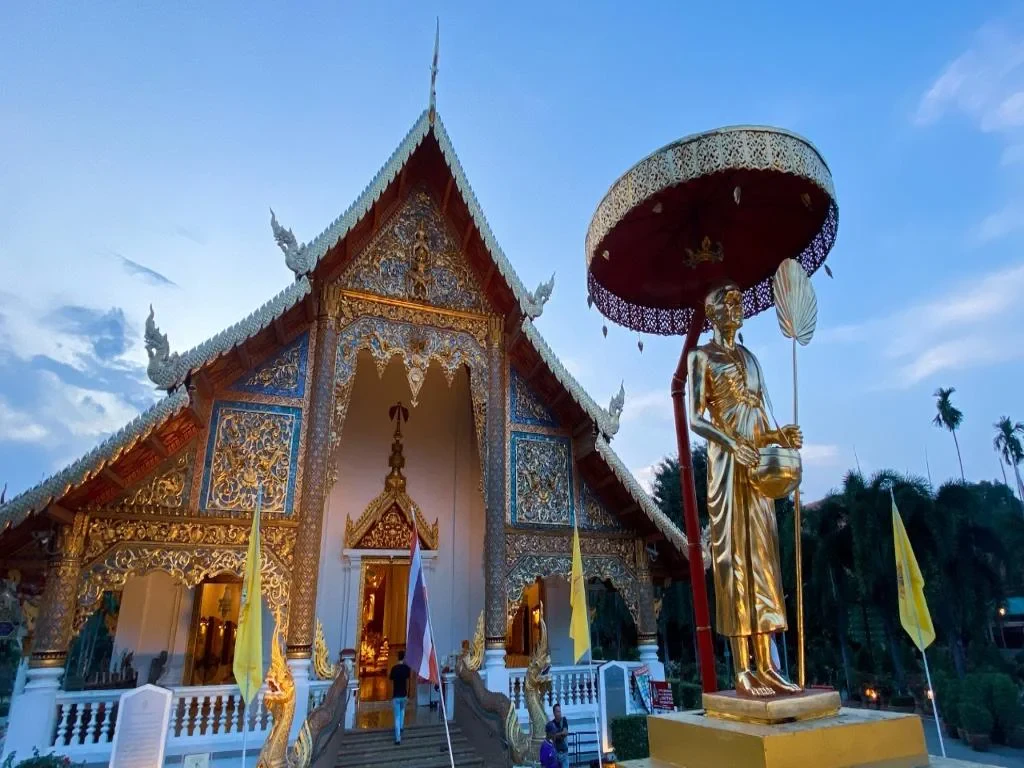 Explore the Wat Phra Singh and Wat Chedi Luang temples - Half-Day Tour - Photo 8