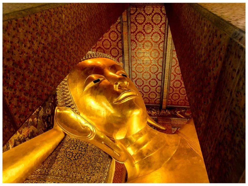 Explore Wat Pho and Wat Arun - Small Group Walking Tour - Photo 4