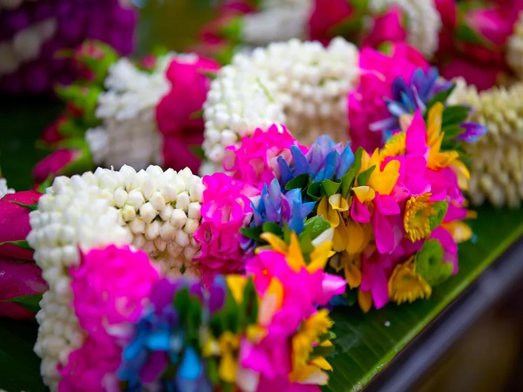 Explore Wat Pho and Wat Arun - Small Group Walking Tour - Photo 5