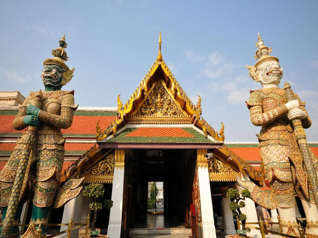Grand Palace and Wat Phra Kaew - Walking Tour - Photo 6