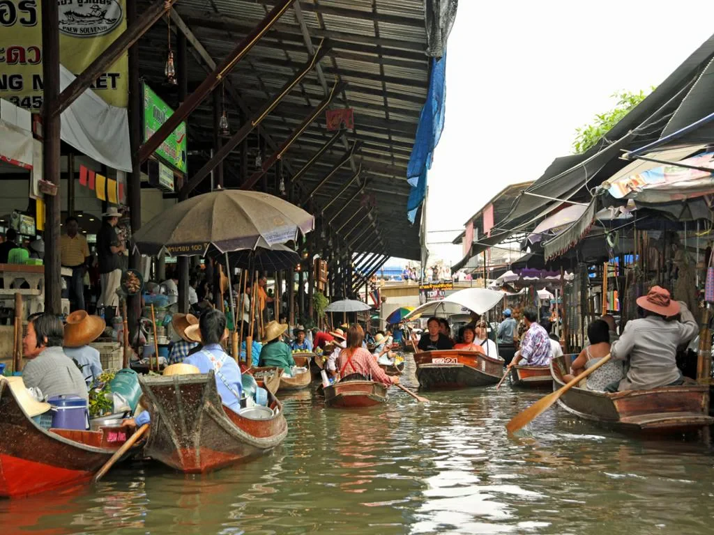 Grand Palace, Damnoen Saduak Floating Market and Maeklong Railway Market - Full Day Tour - Photo 2
