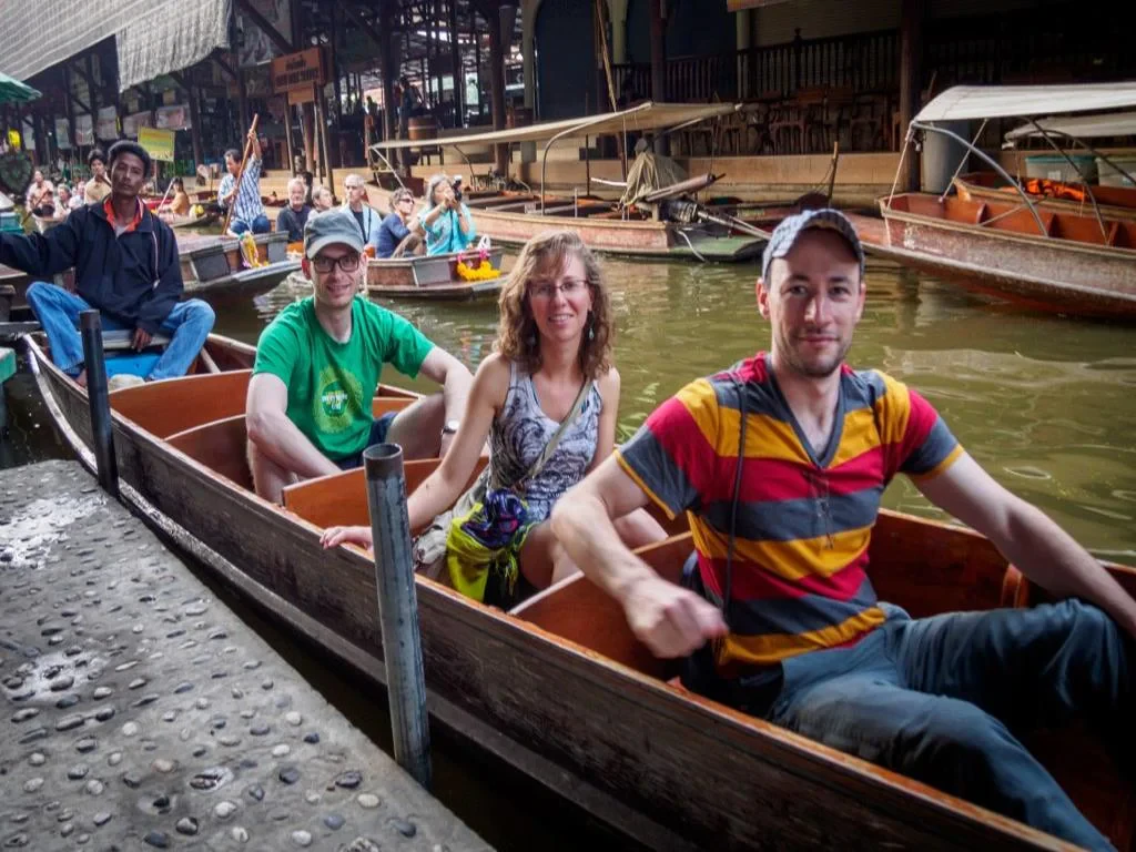 Grand Palace, Damnoen Saduak Floating Market and Maeklong Railway Market - Full Day Tour - Photo 6