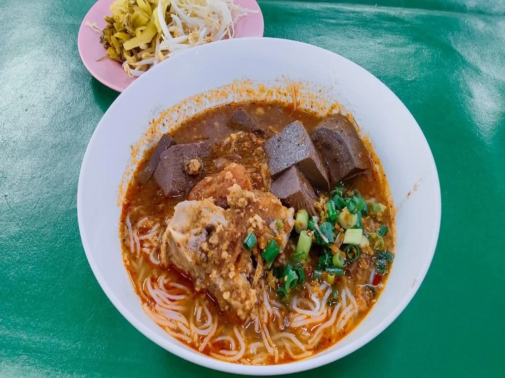  Michelin-starred Street Food Experience - Half-Day Private Tour - Photo 4