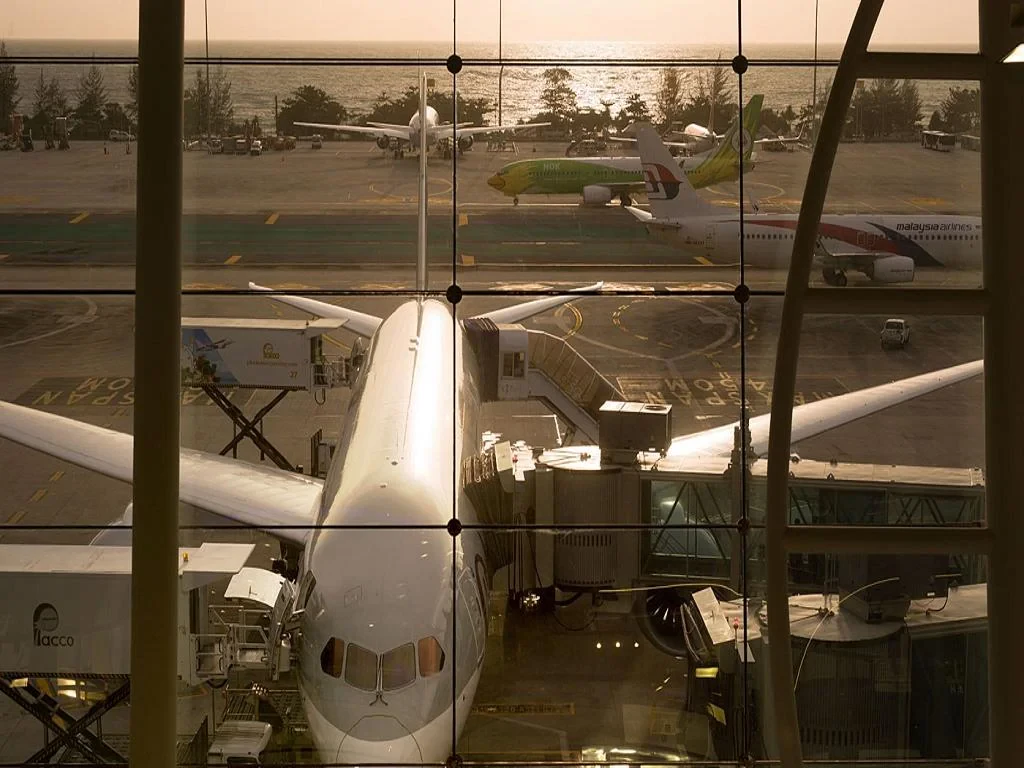Phuket International Airport : Fast Track Immigration Service - Photo 6
