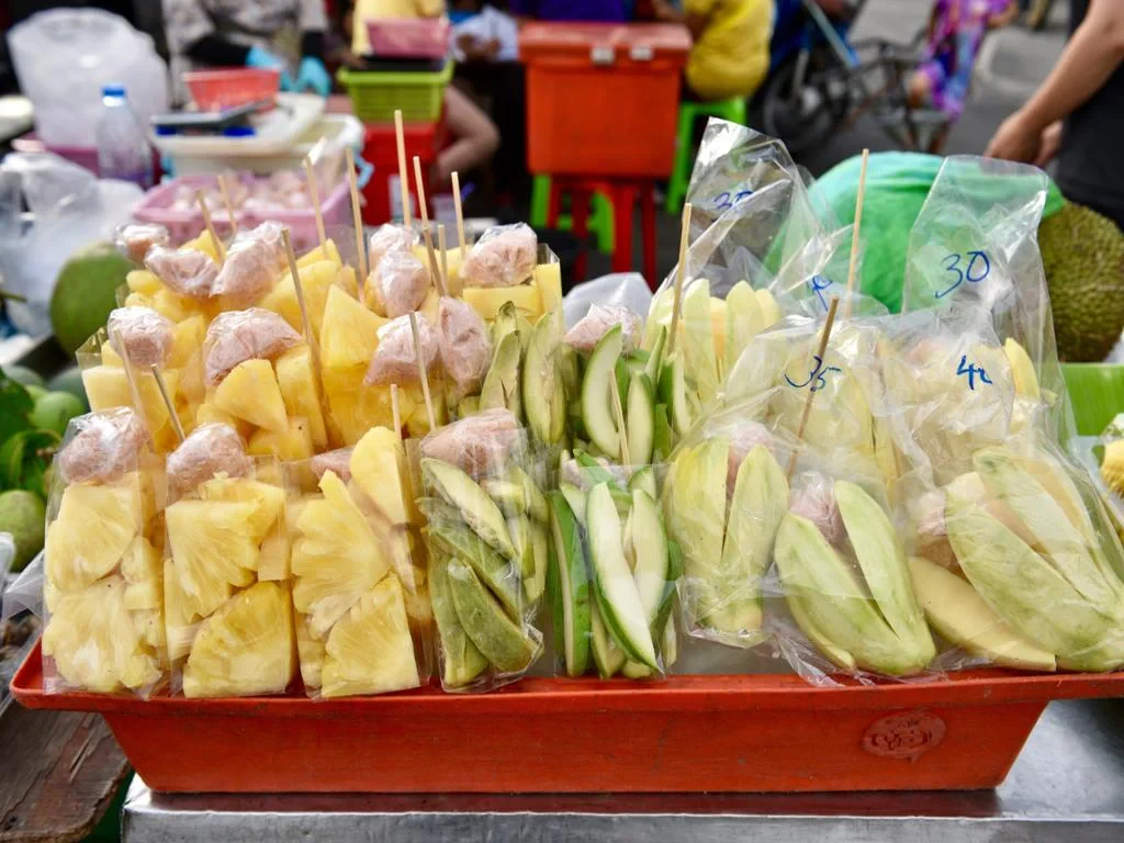 Private Phuket’s Night Food Tasting and Culture Walk - Photo 6