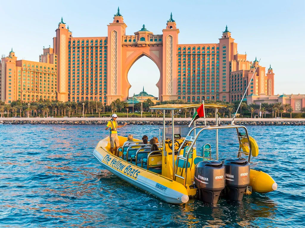 RIB Yellow Boats Sightseeing Cruise - Photo 2