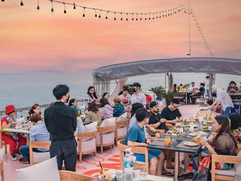 Romantic Sunset Cruise Dinner
