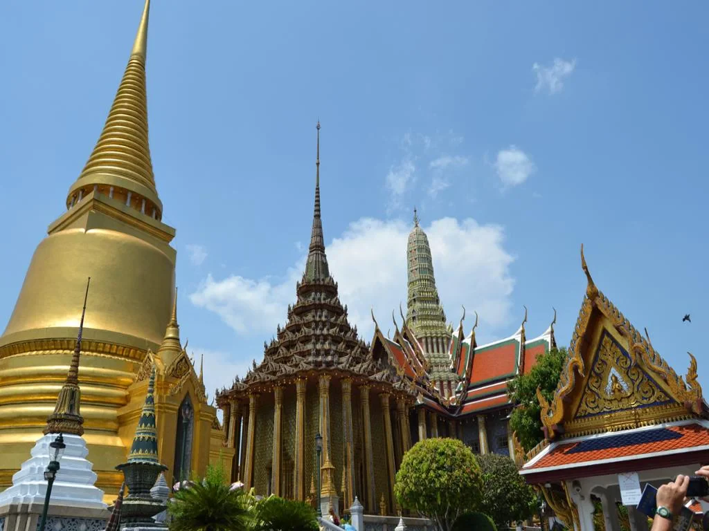 Royal Grand Palace - Photo 2