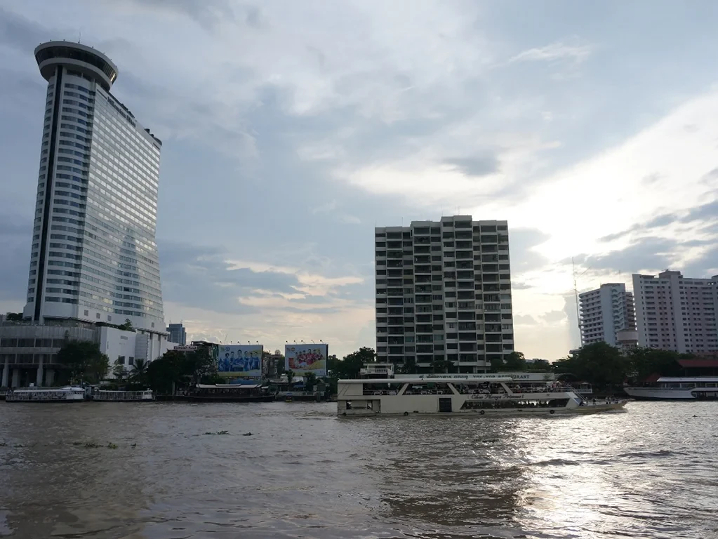 Royal Grand Palace And Bangkok Canals with Transfer - Half-Day Tour - Photo 3