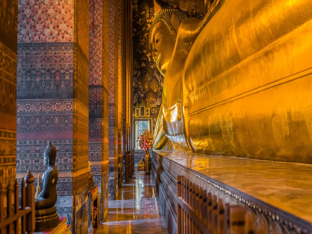 Small Group Damnoen saduak Market and Bangkok Temples - Photo 6