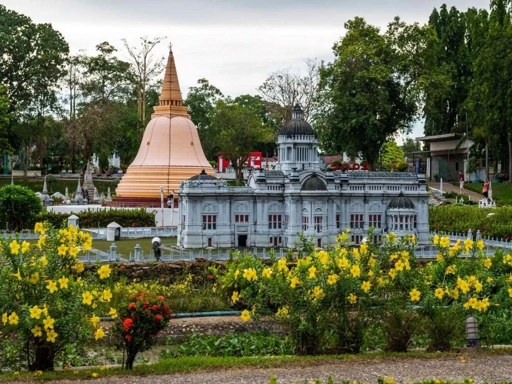 Visit Minisiam - Half-Day Tour 
