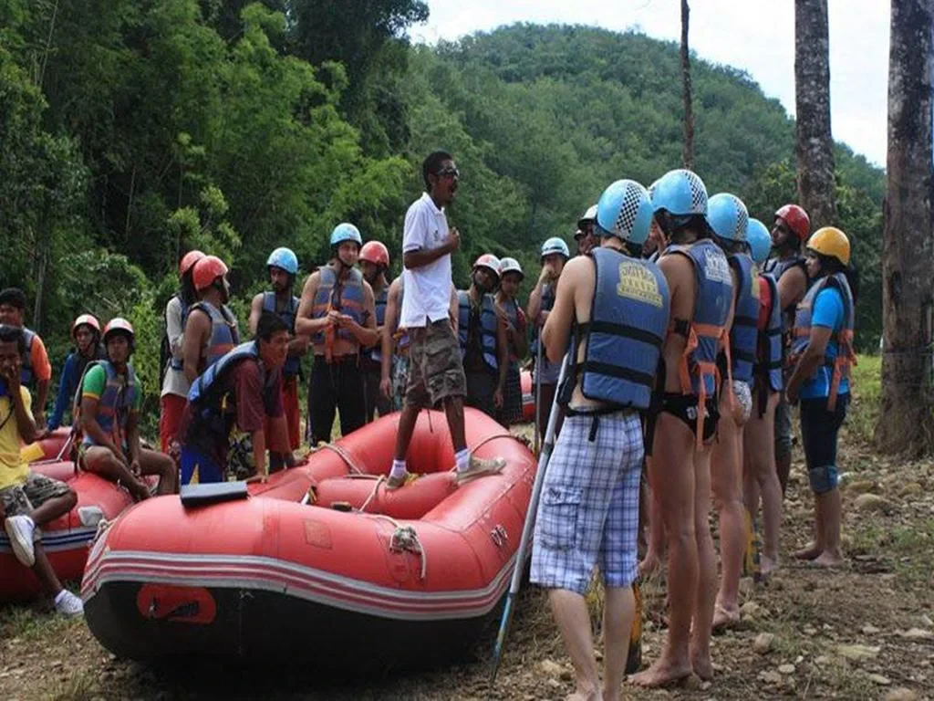 White Water Rafting - Photo 3