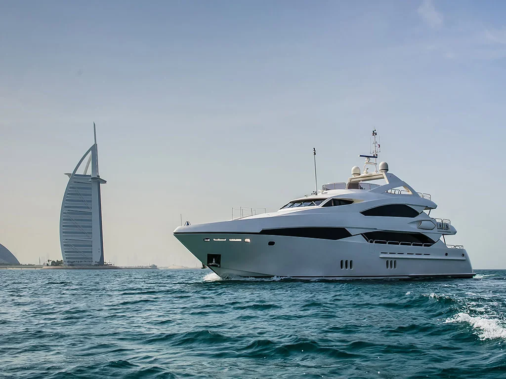 Yacht 50 feet rental - Photo 5