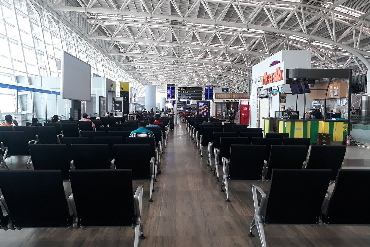 Chennai Airport departure terminal exterior