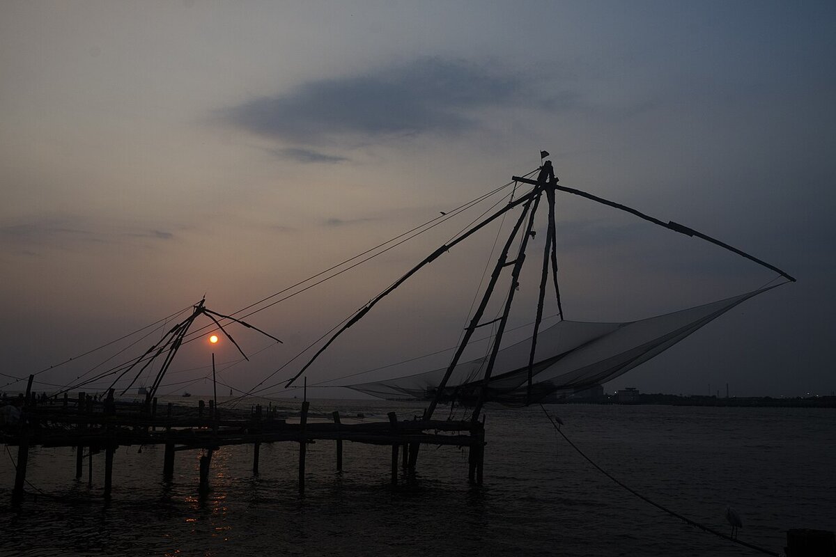 Chinese fishing nets Fort Kochi sunset