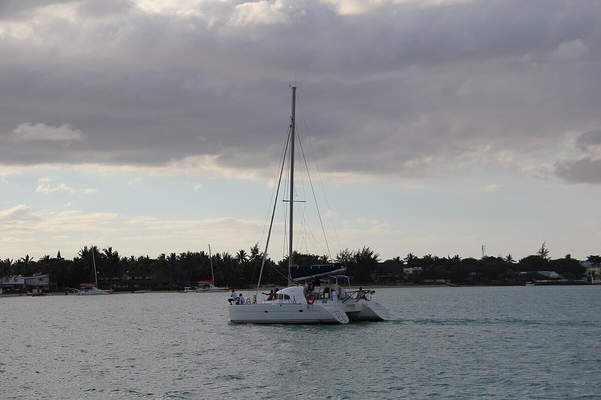Grand Baie beach boats Mauritius