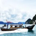 Explore Hong Island - Full-Day Tour