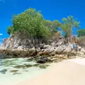 Half Day Koh Kai 3 Islands Tour by Speedboat: Kai Nui, Kai Nok and Kai Nai