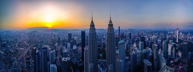 Petronas Twin Towers Malaysia: An Iconic Destination