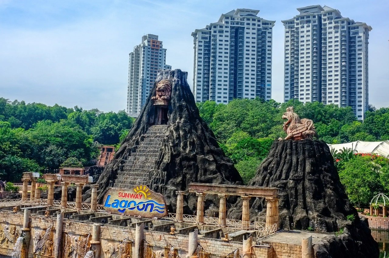 Day 6 :Kuala Lumpur - Sunway Lagoon - Kuala Lumpur